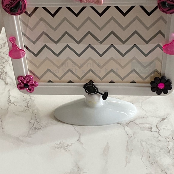 Hand decorated picture frames set of two! - Picture 6 of 10